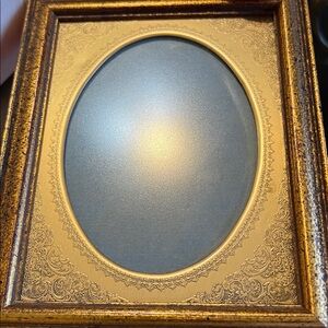 Vintage Wood Gold Gilt Picture Frame Oval Embossed Brass Mat